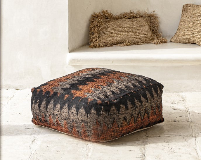 Pouffes