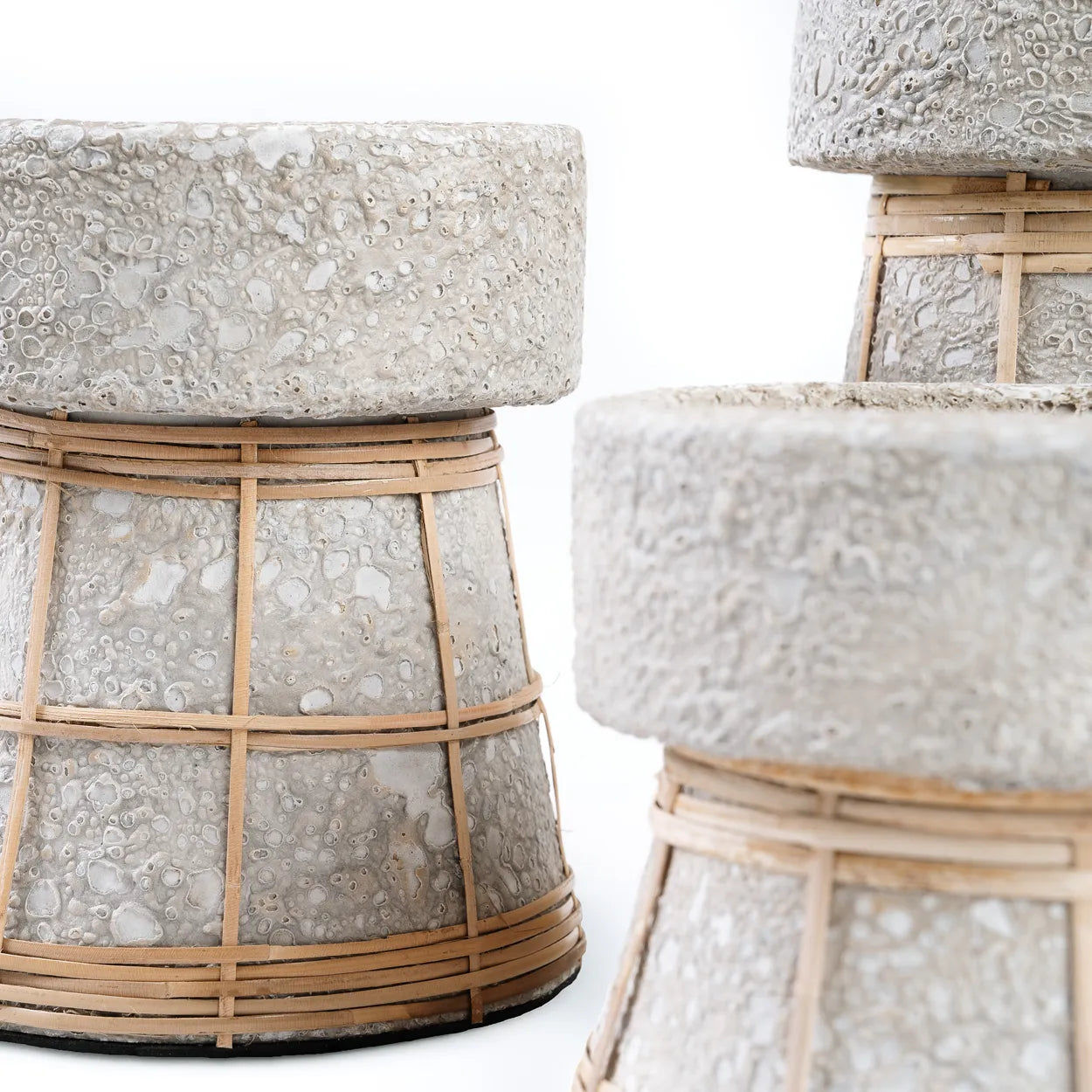 Bazarbizar-The Serene Candle Holder - Concrete Natural - S