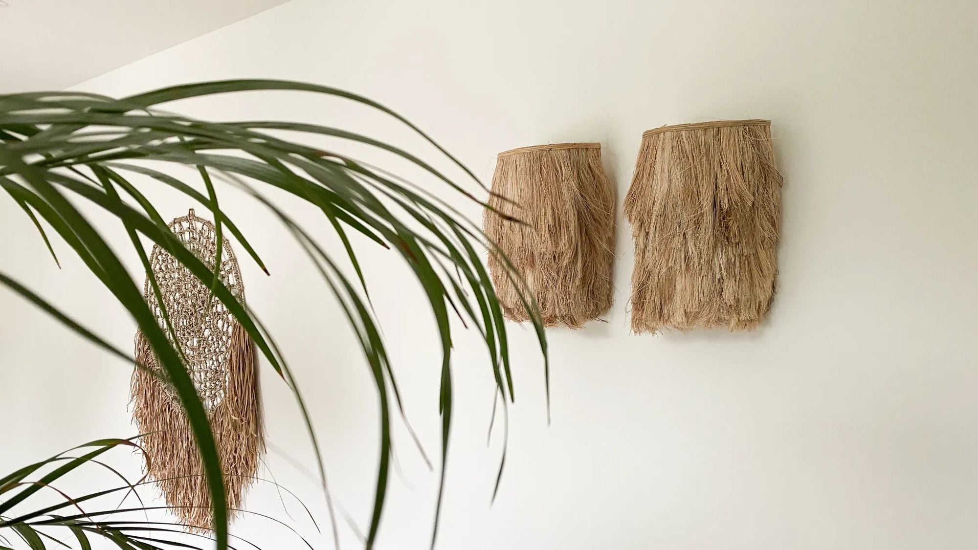 Bazarbizar- The Abaca Wall Applique - Natural - S