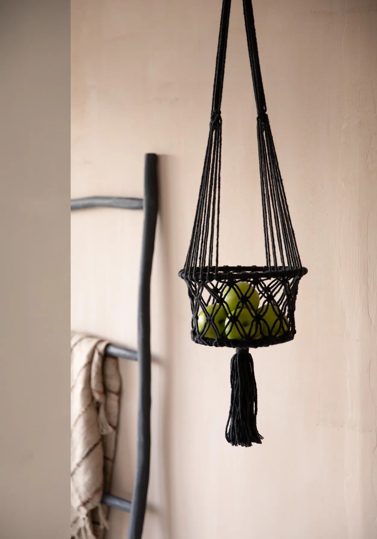 Bazarbizar-The Macrame Plant Holder - Black - S