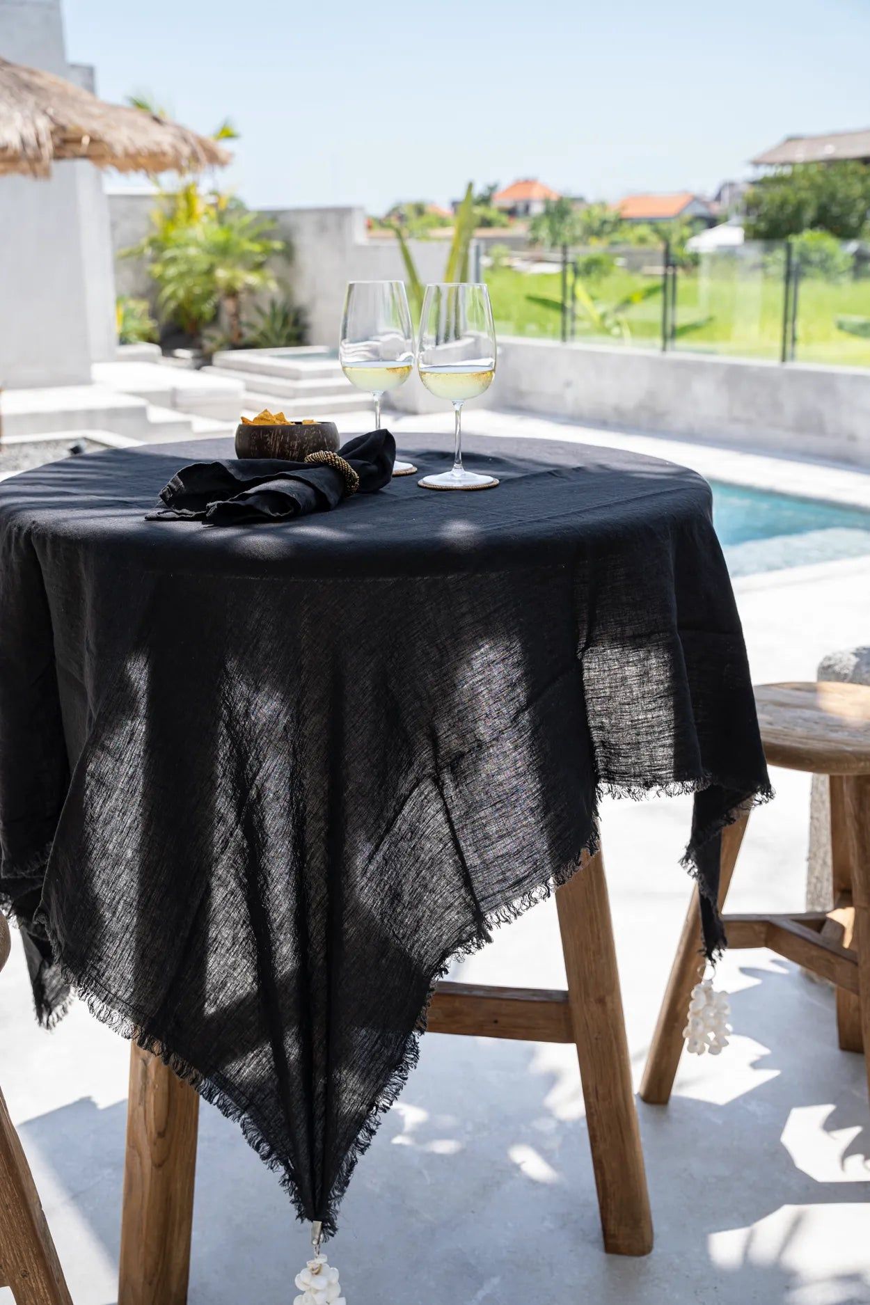 Bazarbizar-The Linen Tablecloth - Black - 150x200