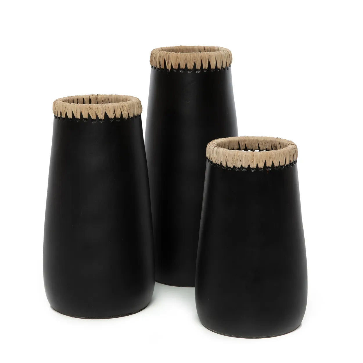 Bazarbizar-The Sneaky Vase - Black Natural - S