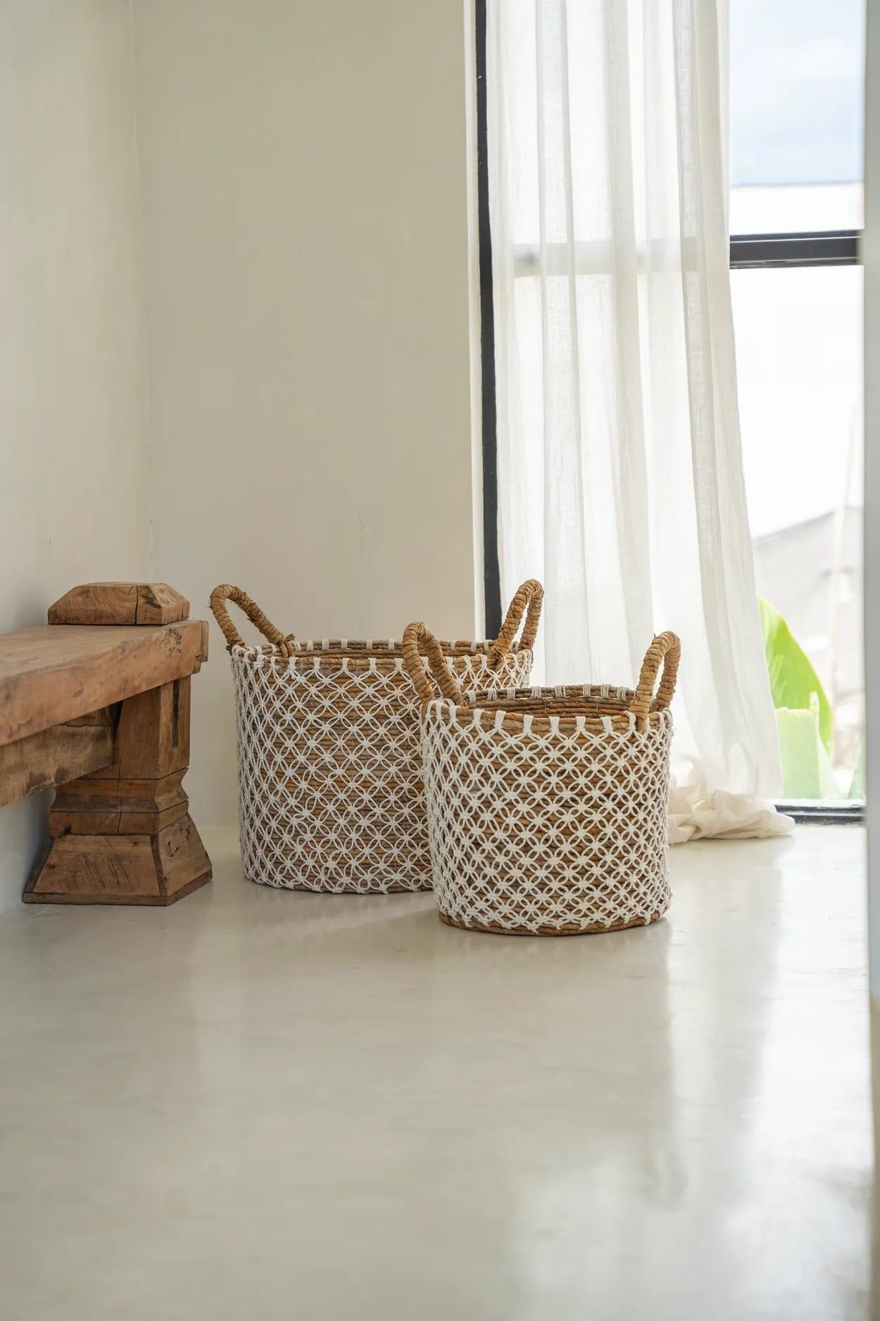 Bazarbizar-The Crossed Stitched Macrame Basket - Natural White - S