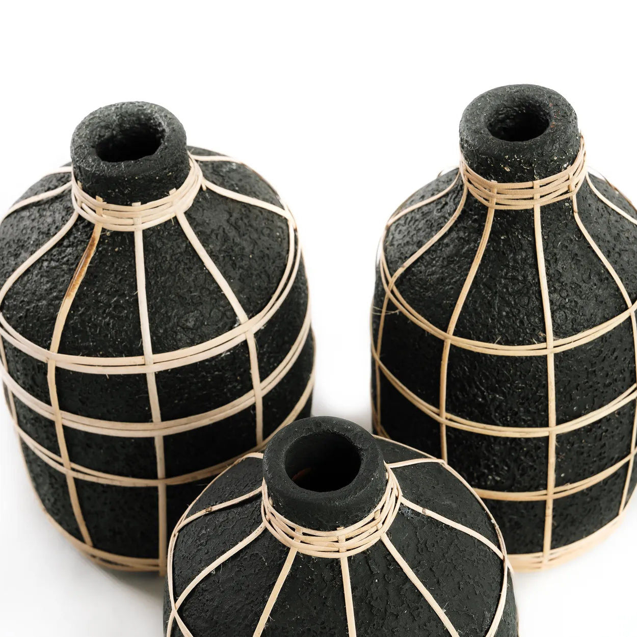 Bazarbizar-The Whoopy Vase - Black Natural - S