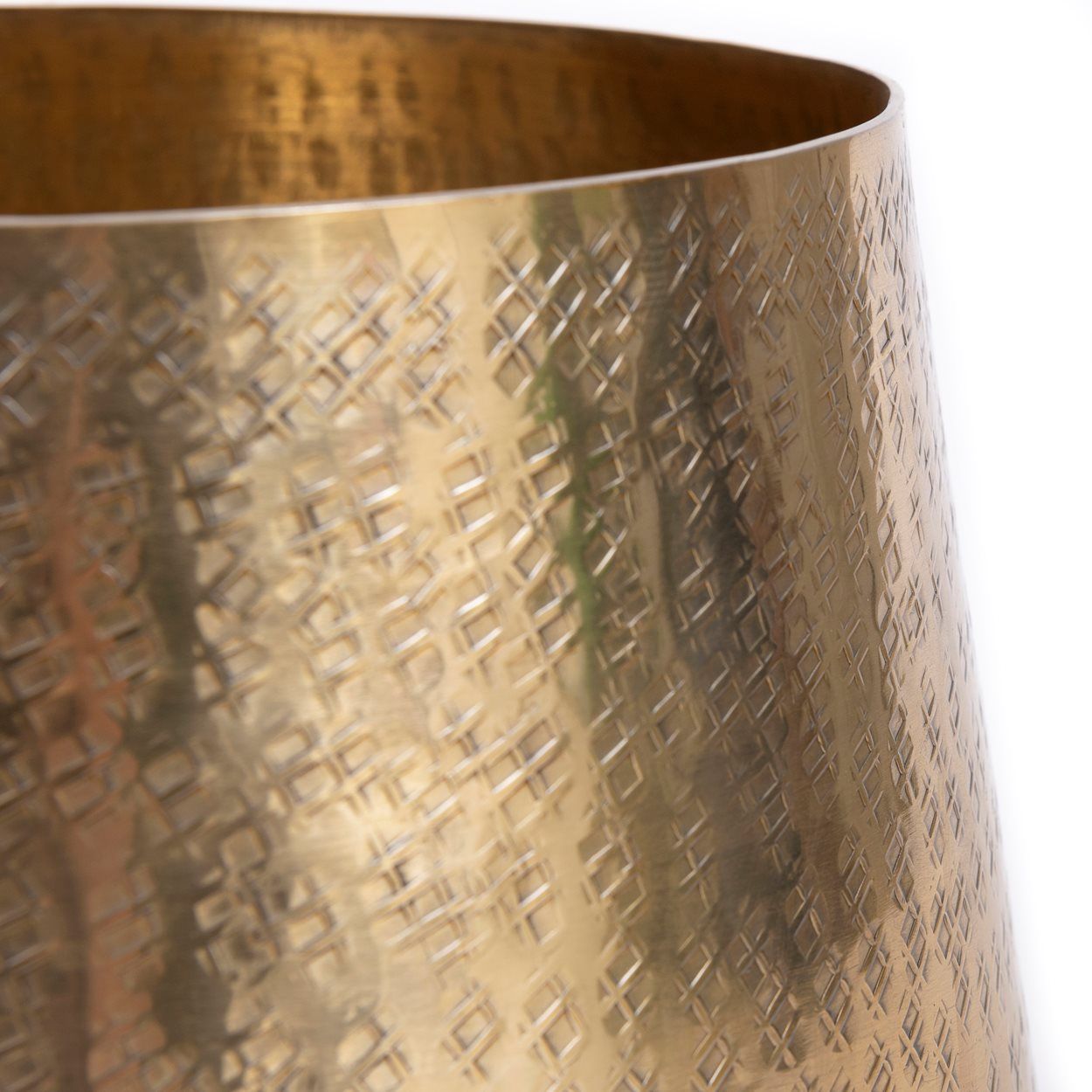 Bazarbizar-The Hammered Planter - Brass - L