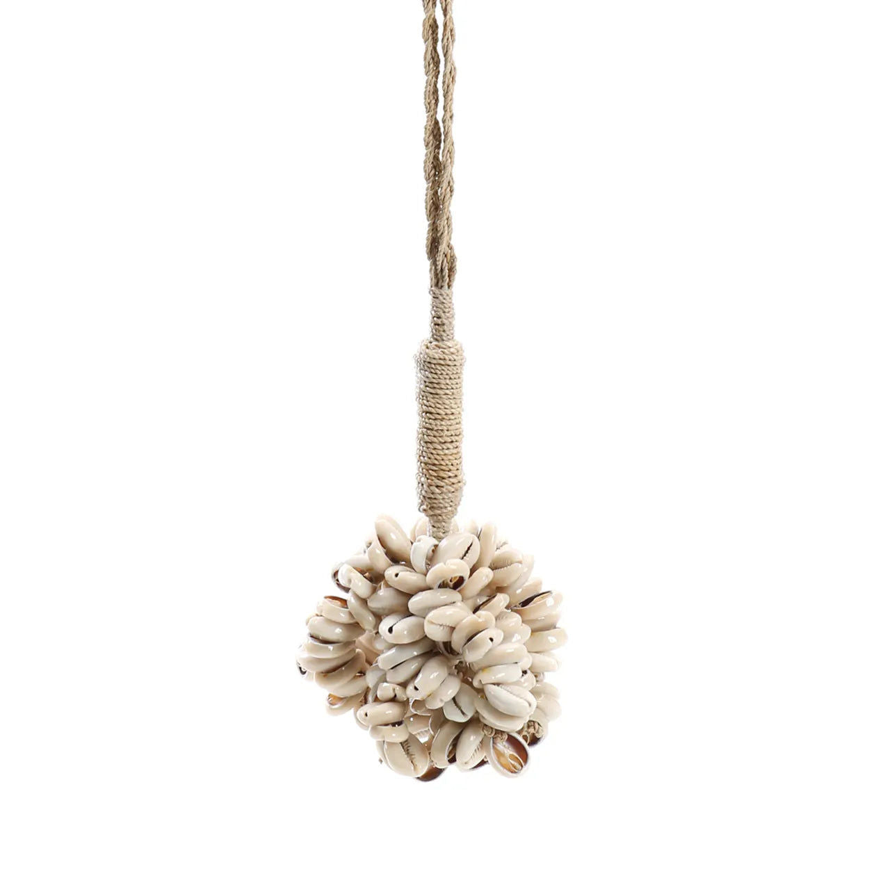 Bazarbizar-The Door Shell Cowrie Tassel - Natural