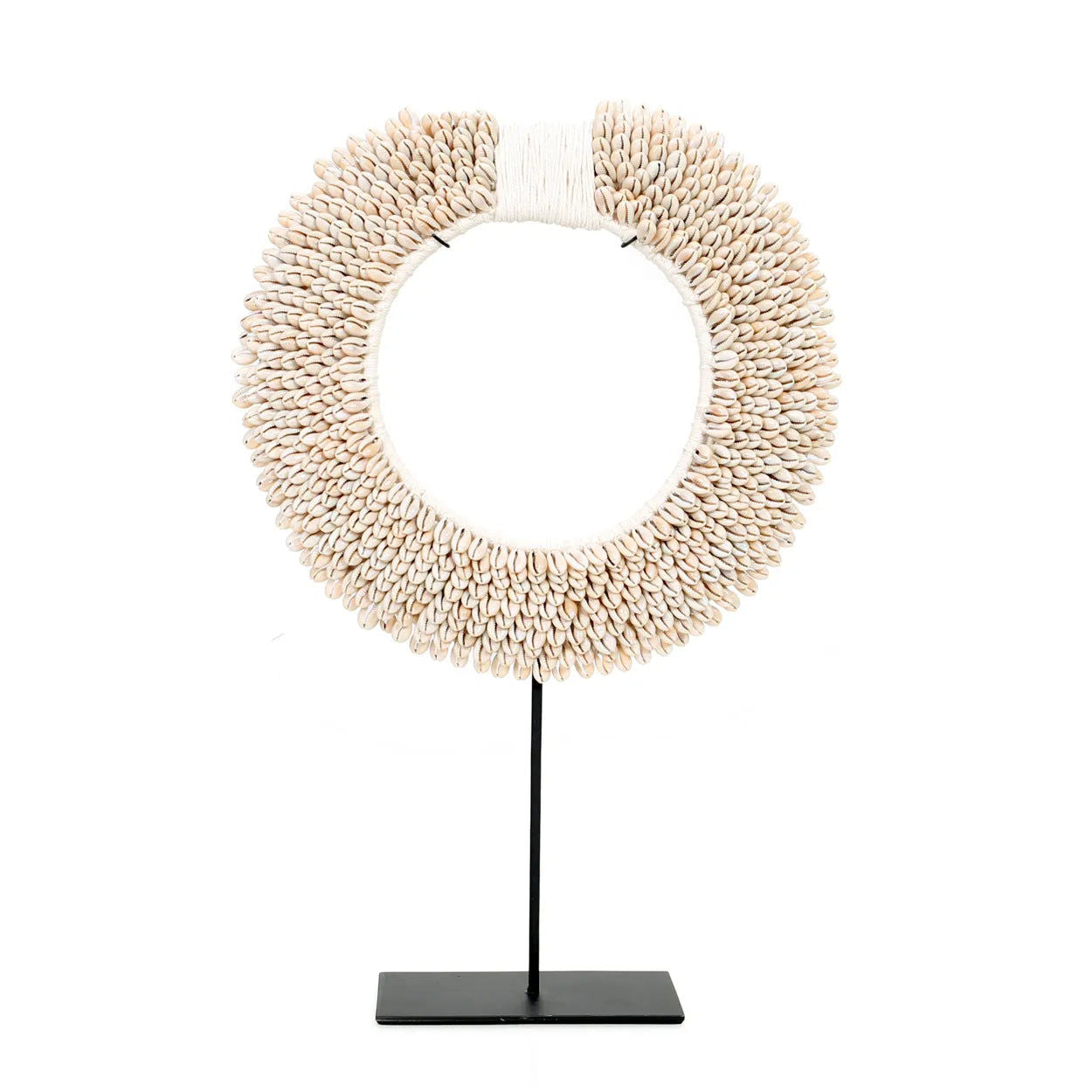 Bazarbizar- The Papua Shell Disc on Stand - White - M