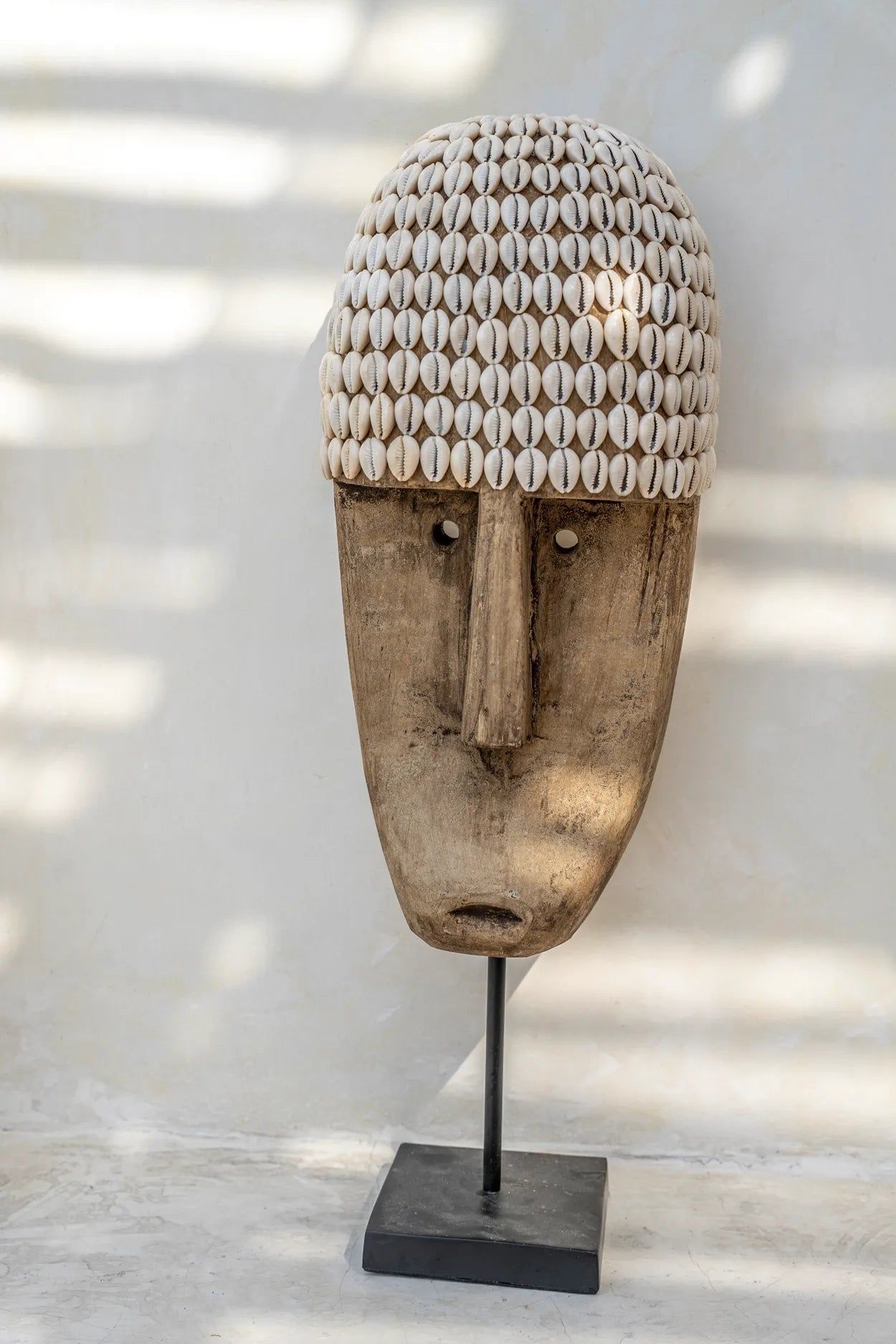 Bazarbizar-The Cowrie Mask on Stand - Large