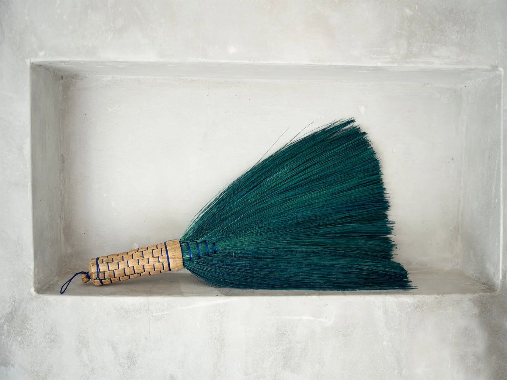 Bazarbizar-The Sweeping Brush - Turquoise