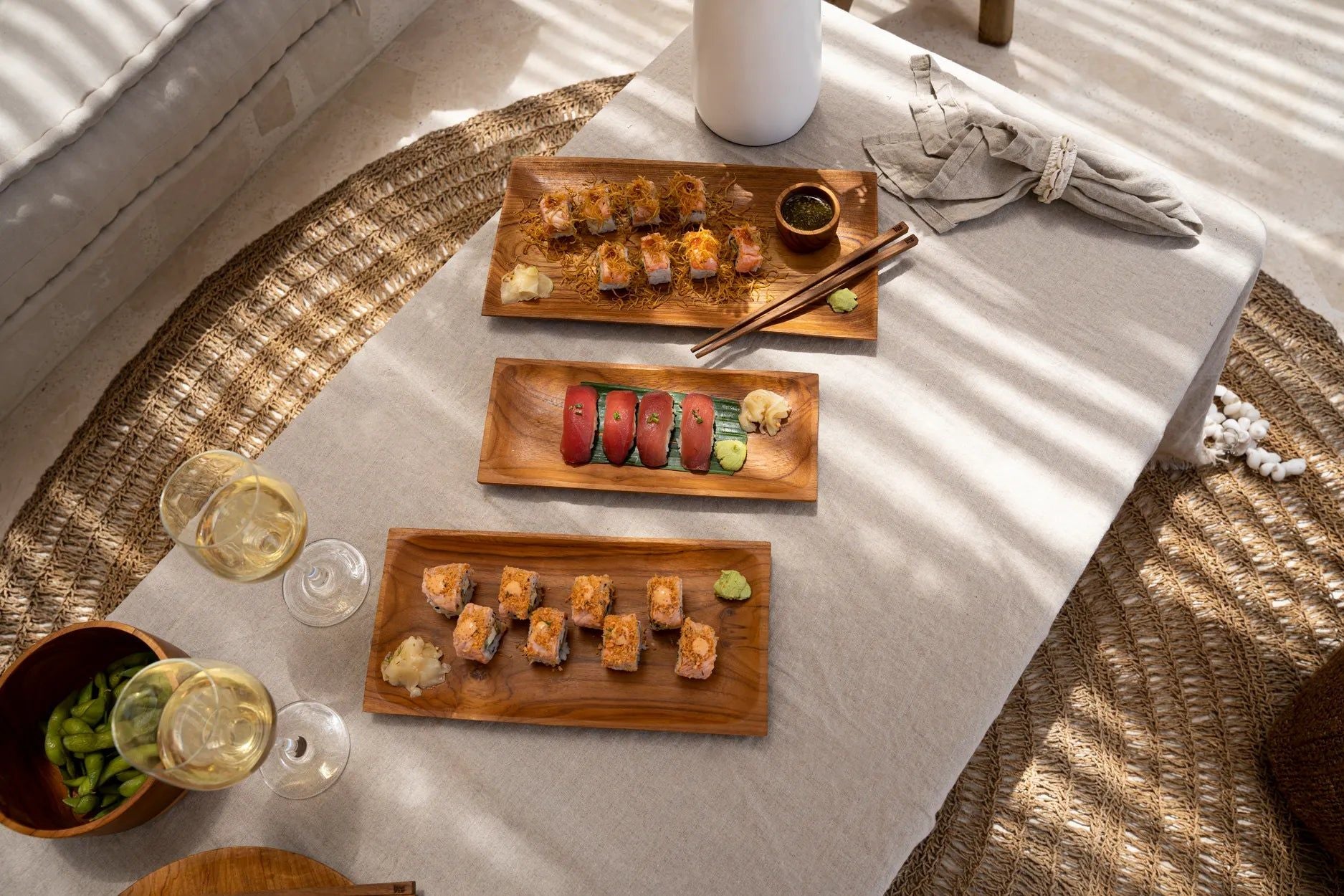 Bazarbizar-The Teak Root Sushi Plate - L