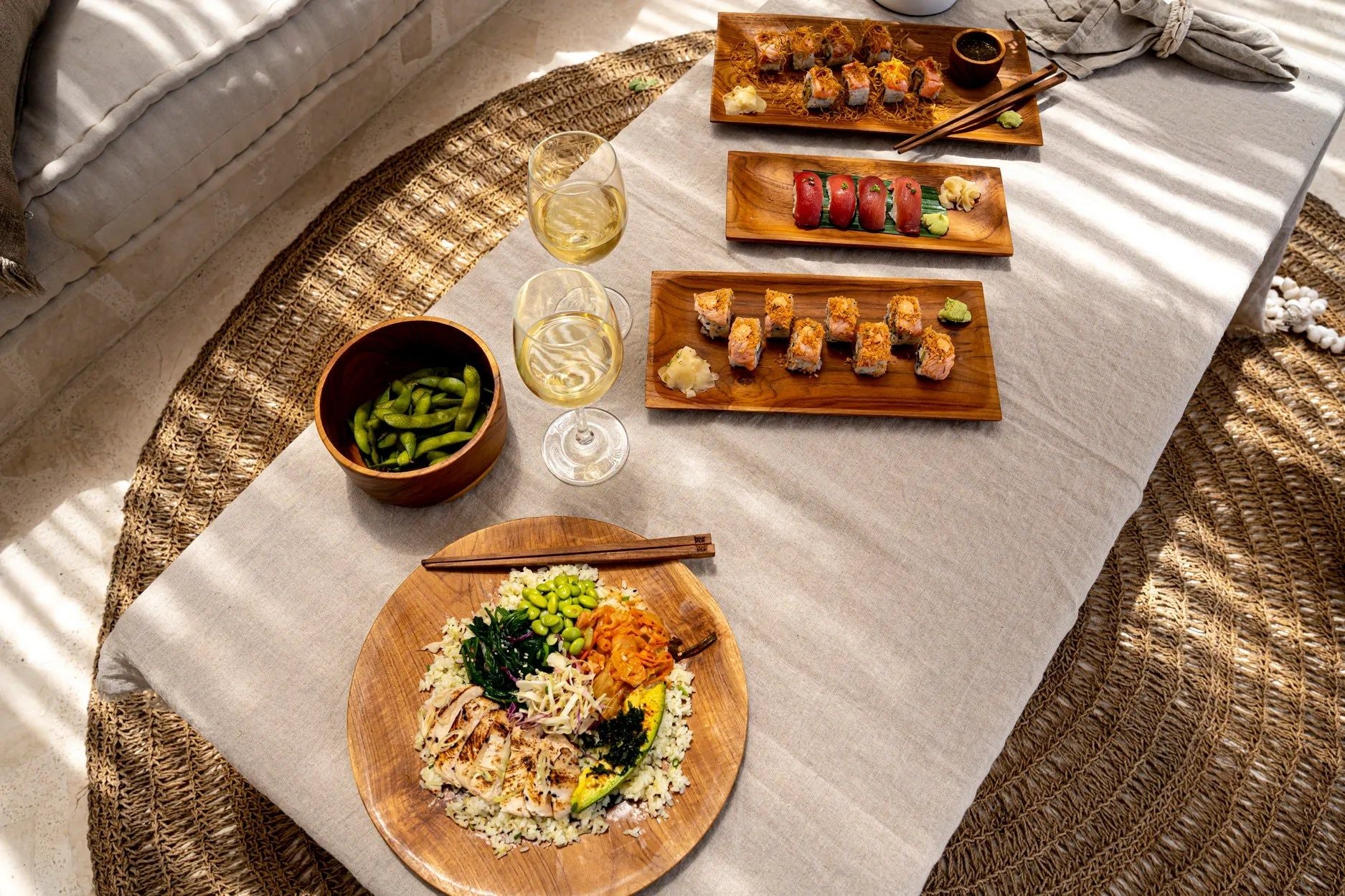 Bazarbizar-The Teak Root Sushi Plate - L