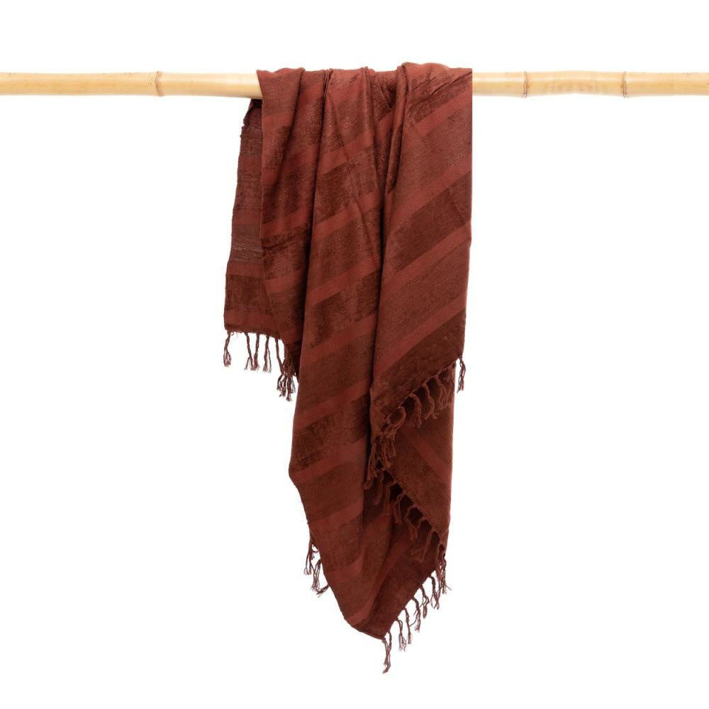 Bazar Bizar The s'il vous Plaid - Burgundy Velvet