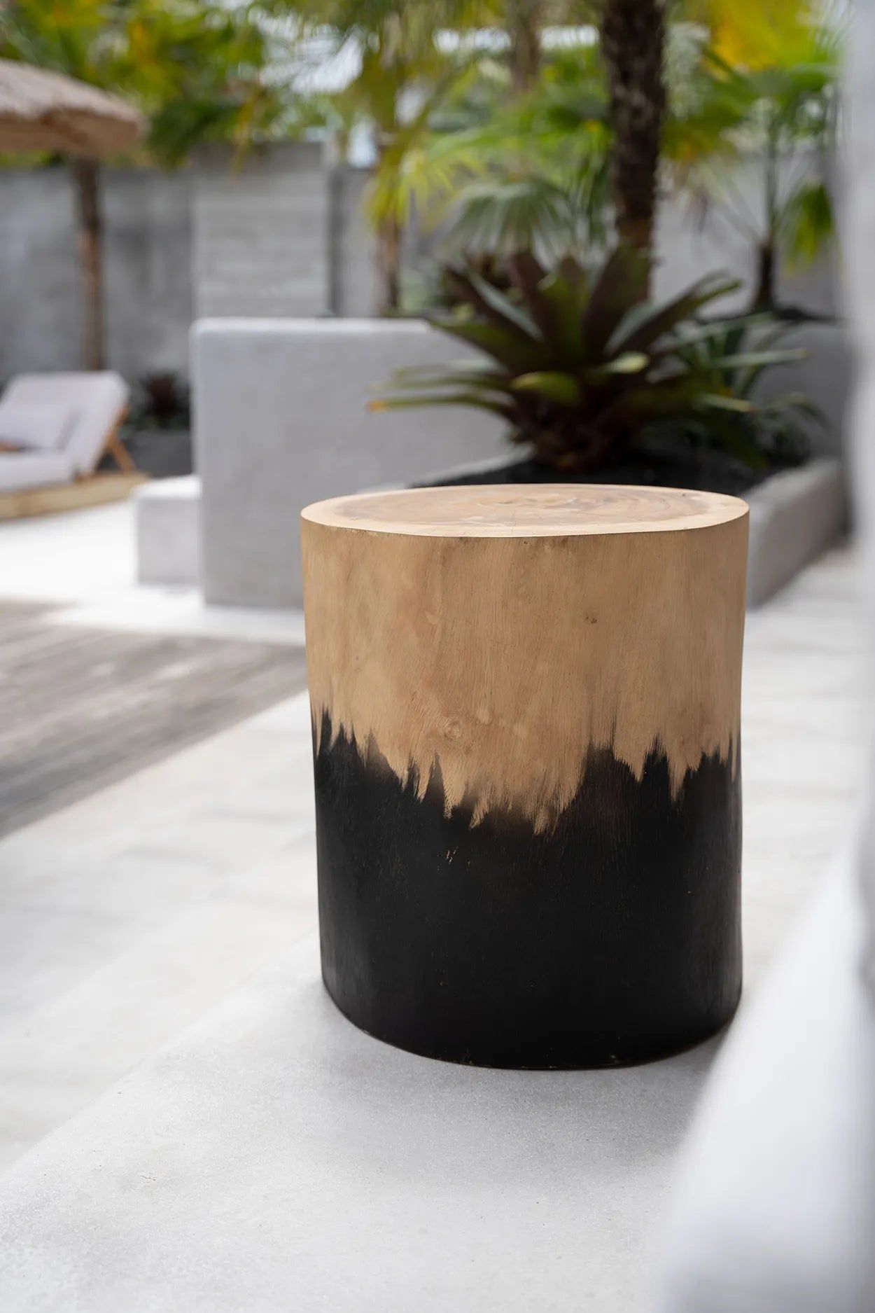 Bazarbizar-The Morocho Stool - Black Natural