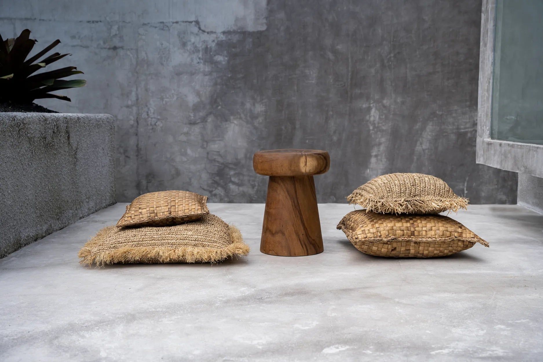 Bazarbizar-The Mushroom Stool - Natural