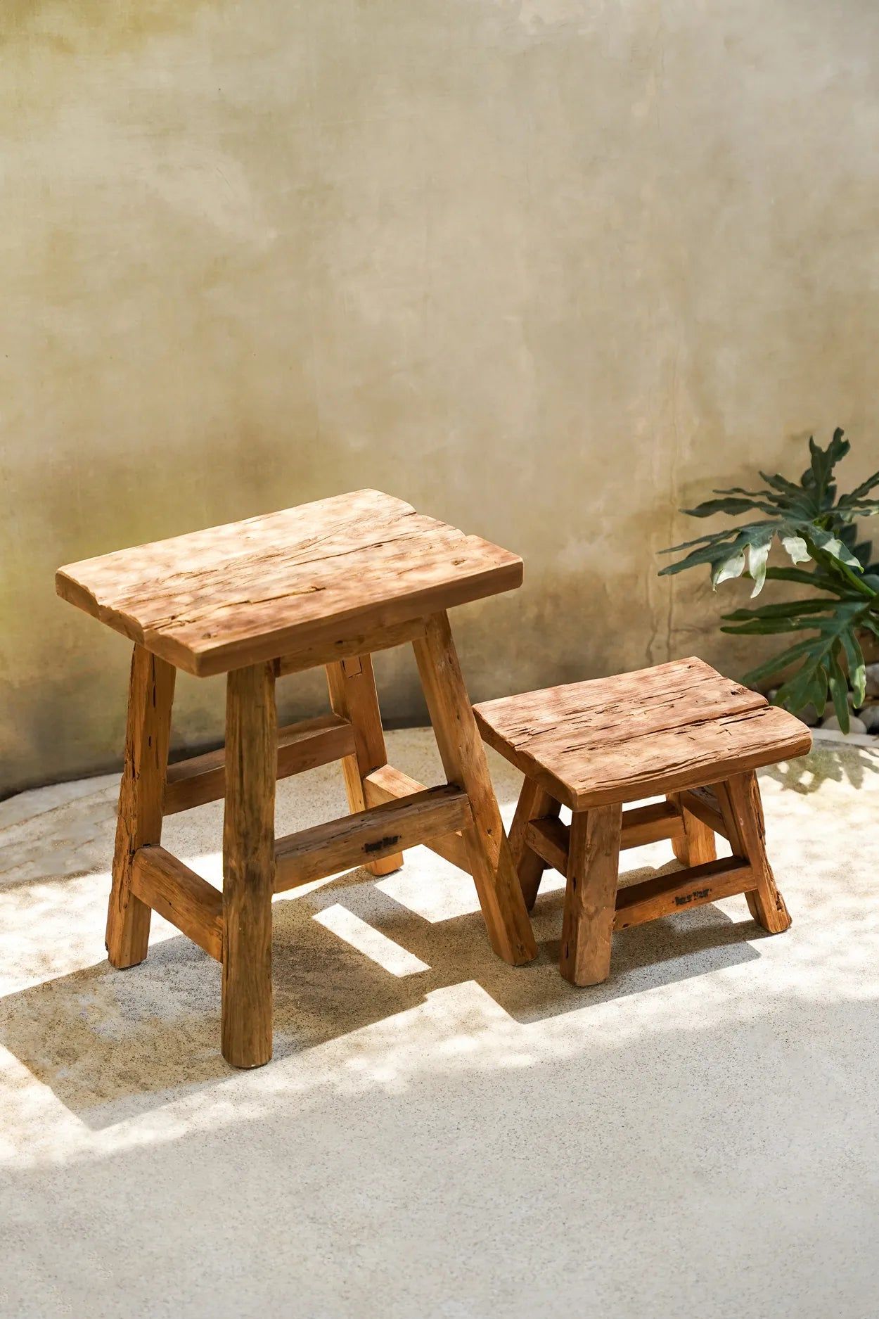 Bazarbizar-The Yoke Stool - Natural - S