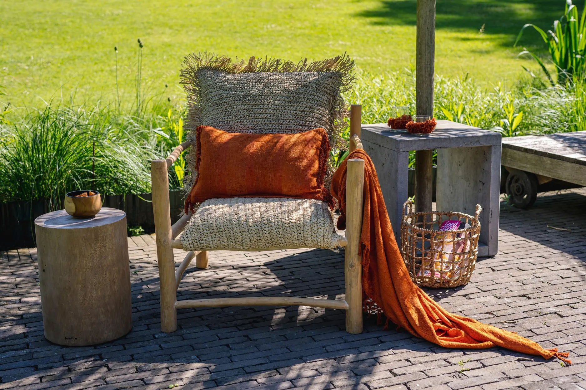 Bazarbizar-The Tribe Stool - Natural