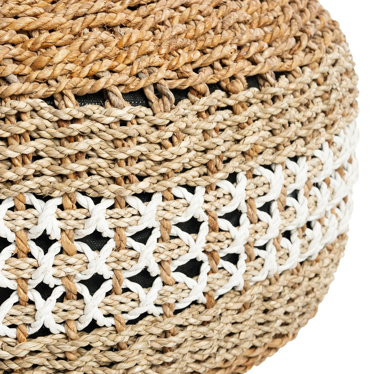 Bazarbizar-The Macrame Pouffe