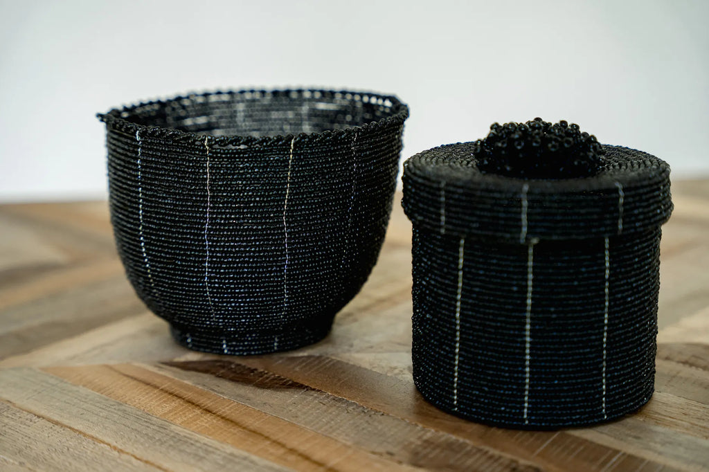 The Beaded Gift Box - Black_40